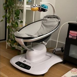 4moms mamaRoo 4 Baby Swing